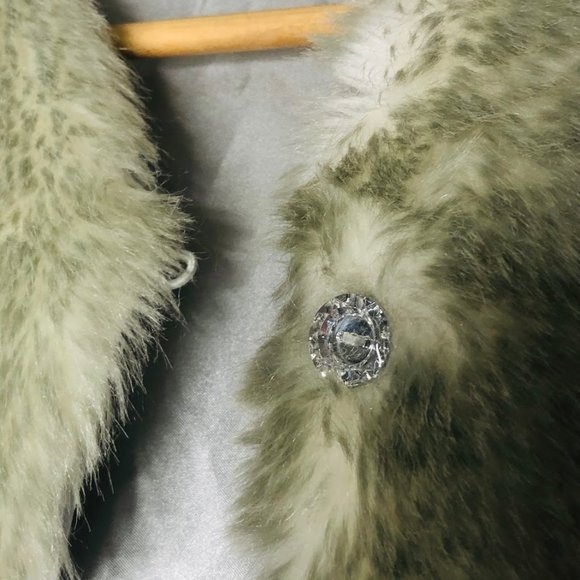 Gymboree Vest Faux Fur Size M (7-8) Girls Gray - Picture 4 of 6